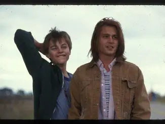 Gilbert Grape - Irgendwo in Iowa: Gilbert Grape (Johnny Depp, r.) kümmert sich um seinen behinderten Bruder Arnie (Leonardo DiCaprio)