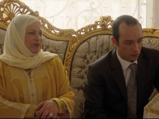 Hedis Hochzeit: Hedis Mutter Baya (Sabah Bouzouita) ist hocherfreut über die Hochzeit.