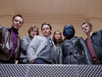 X-Men: Erste Entscheidung: Die Mutanten Erik Lehnsherr (Michael Fassbender, l.) und Charles Xavier (James McAvoy, 2.v.l.) gründen gemeinsam die X-Men