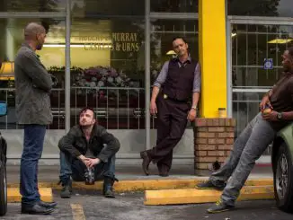 Michael (Chiwetel Ejiofor), Gabe (Aaron Paul), Jorge (Clifton Collins Jr.) und Marcus (Anthony Mackie) in Triple 9