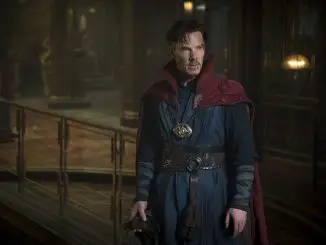 DOCTOR STRANGE:Doctor Stephen Strange (Benedict Cumberbatch) und sein magischer Mantel