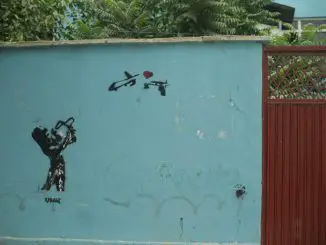 Graffiti an einer Wand in Kabul, Afghanistan, Juni 2015