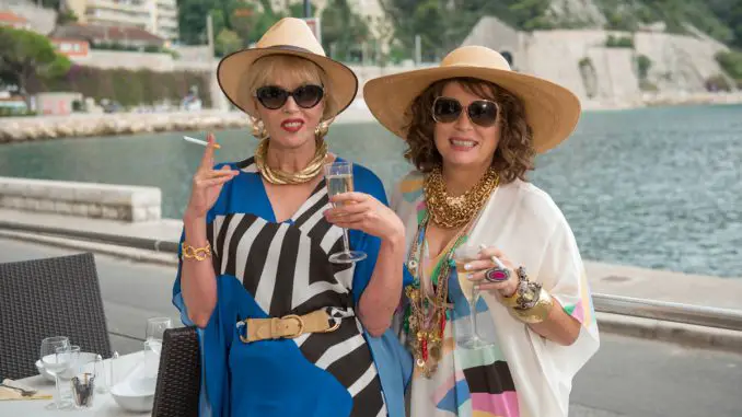 Absolutely Fabulous - Der Film: Edina (Jennifer Saunders) und Patsy (Joanna Lumley) lieben und leben den Glanz und Glamour