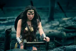 Wonder Woman: Diana Prince (Gal Gadot) alias Wonder Woman