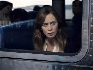 Girl on the Train - Rachel (Emily Blunt) schaut aus dem Fenster