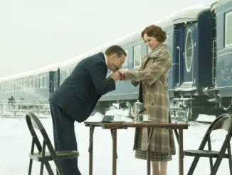 Mord im Orient Express: Hercule Poirot (Kenneth Branagh) und Mary Debenham (Daisy Ridley)