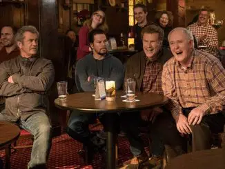 Mel Gibson als Kurt, Mark Wahlberg als Dusty, Will Ferrell als Brad und John Lithgow als Don in Daddy's Home 2