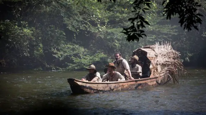Die Versunkene Stadt Z - Percy (Charlie Hunnam) und seine Crew auf dem Amazonas