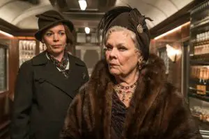 Mord im Orient Express: Olivia Colman (links, Hildegard Schmidt), und Judi Dench (Prinzessin Dragomiroff)