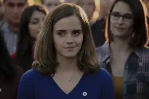 Mae (Emma Watson) legt ihr Leben offen