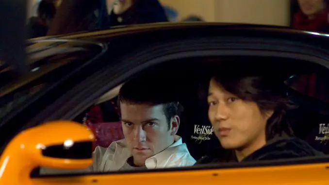 Lucas Black und Sung Kang in The Fast and the Furious: Tokyo Drift