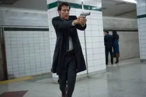 Clive Owen in Anon