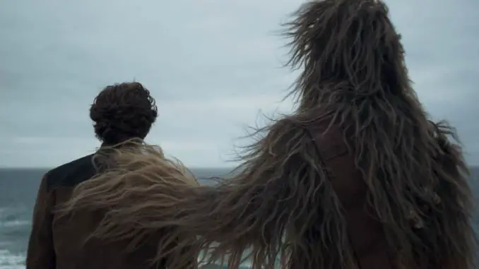 Alden Ehrenreich ist Han Solo und Joonas Suotamo ist Chewbacca in SOLO: A STAR WARS STORY.