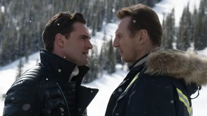 Hard Powder: Viking (Tom Bateman, l.) und Nels (Liam Neeson, r.)