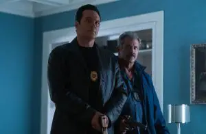 Mel Gibson und Vince Vaughn in Dragged Across Concrete