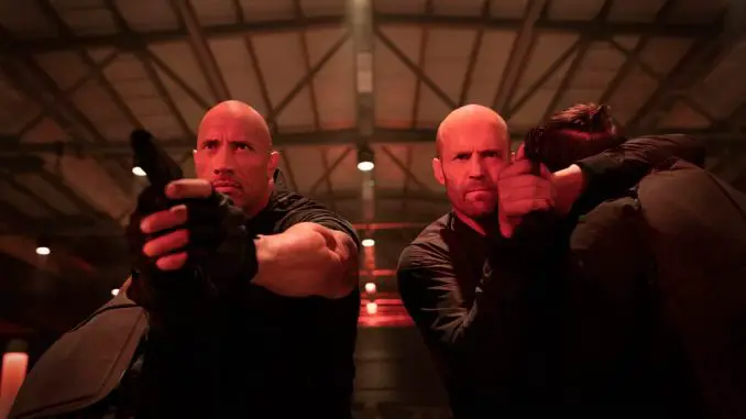 Jason Statham und Dwayne Johnson in Fast & Furious: Hobbs & Shaw