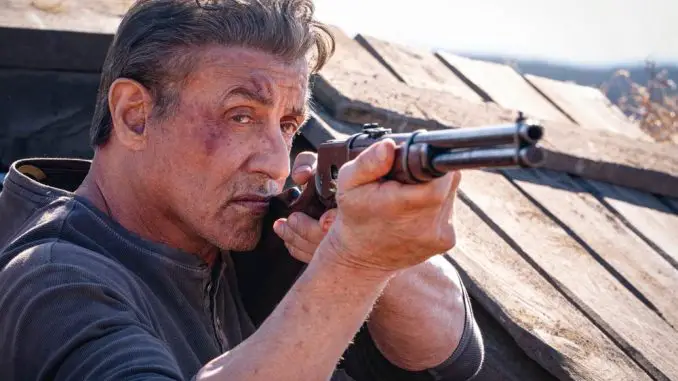 Trifft noch immer jedes Ziel: John Rambo (Sylvester Stallone)