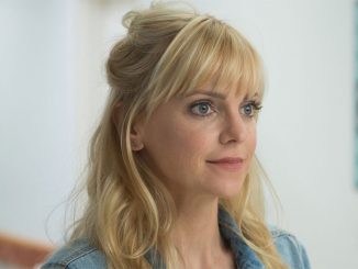Anna Faris als Kate in Overboard