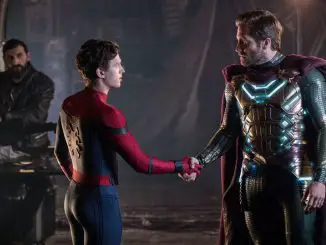 Spider-Man (Tom Holland) und Mysterio (JAKE GYLLENHAAL) in SPIDER-MAN: FAR FROM HOME