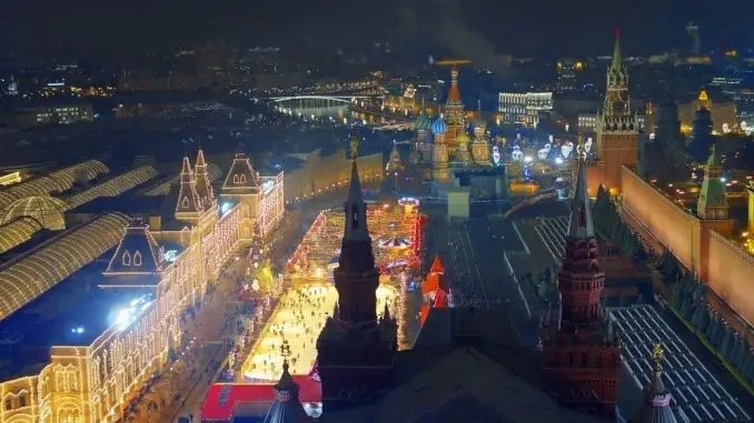 Der Moskauer Kreml im Winter