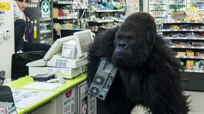 Rettet den Zoo: Nicht übel, so ein Gorilla-Kostüm. Einfach mal Chaos anrichten und unerkannt mit dem Beweismaterial abhauen…
