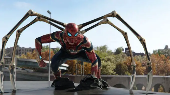 Spider-Man: No Way Home - Spider-Man nutzt sein Exo-Skelett