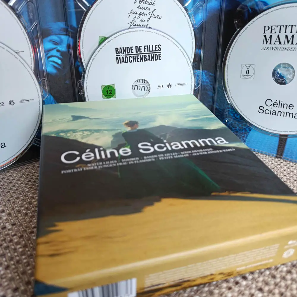 Céline Sciamma Boxset - Inside
