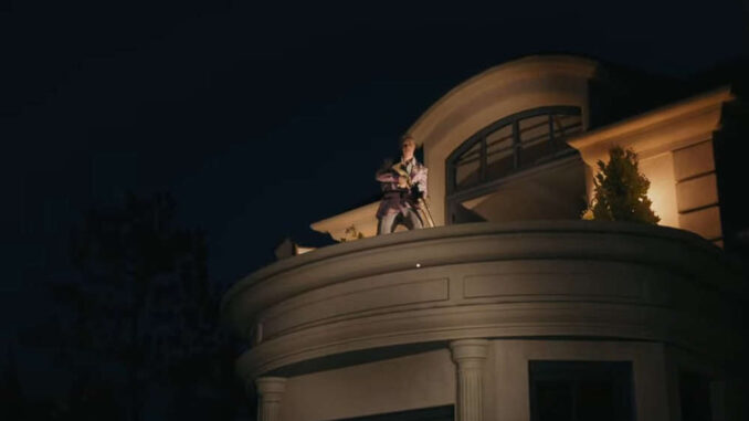 Dead Island 2 - Curtis auf seinem Balkon